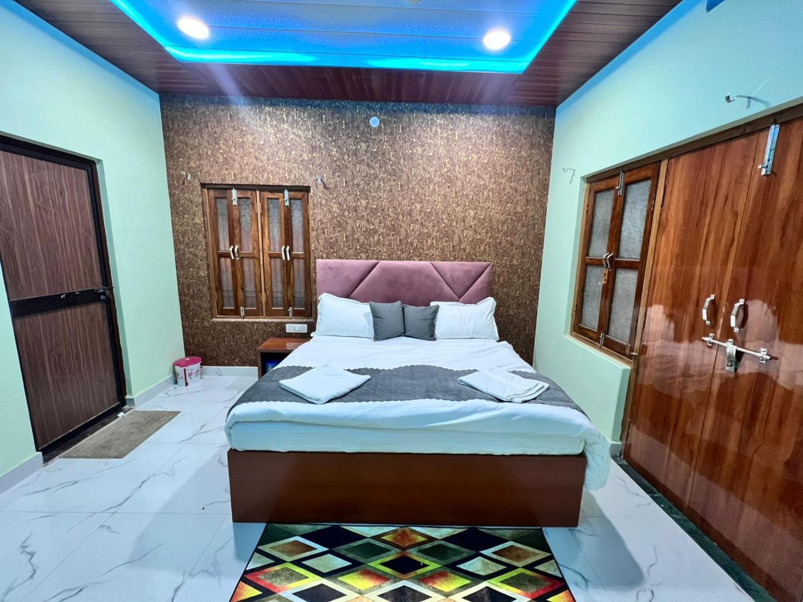 Gulab Residency Hotel Varanasi Eksteriør billede